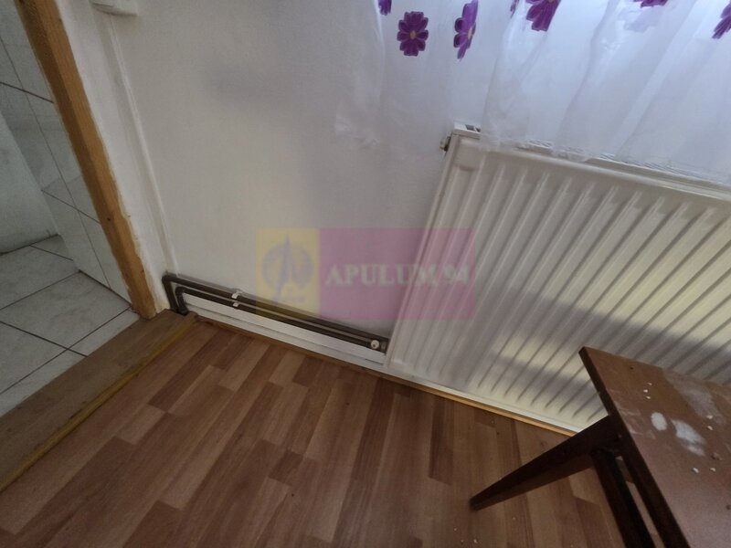 Casa de vanzare cu 3 camere in Campina