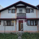 Casa de vanzare cu 3 camere in Campina